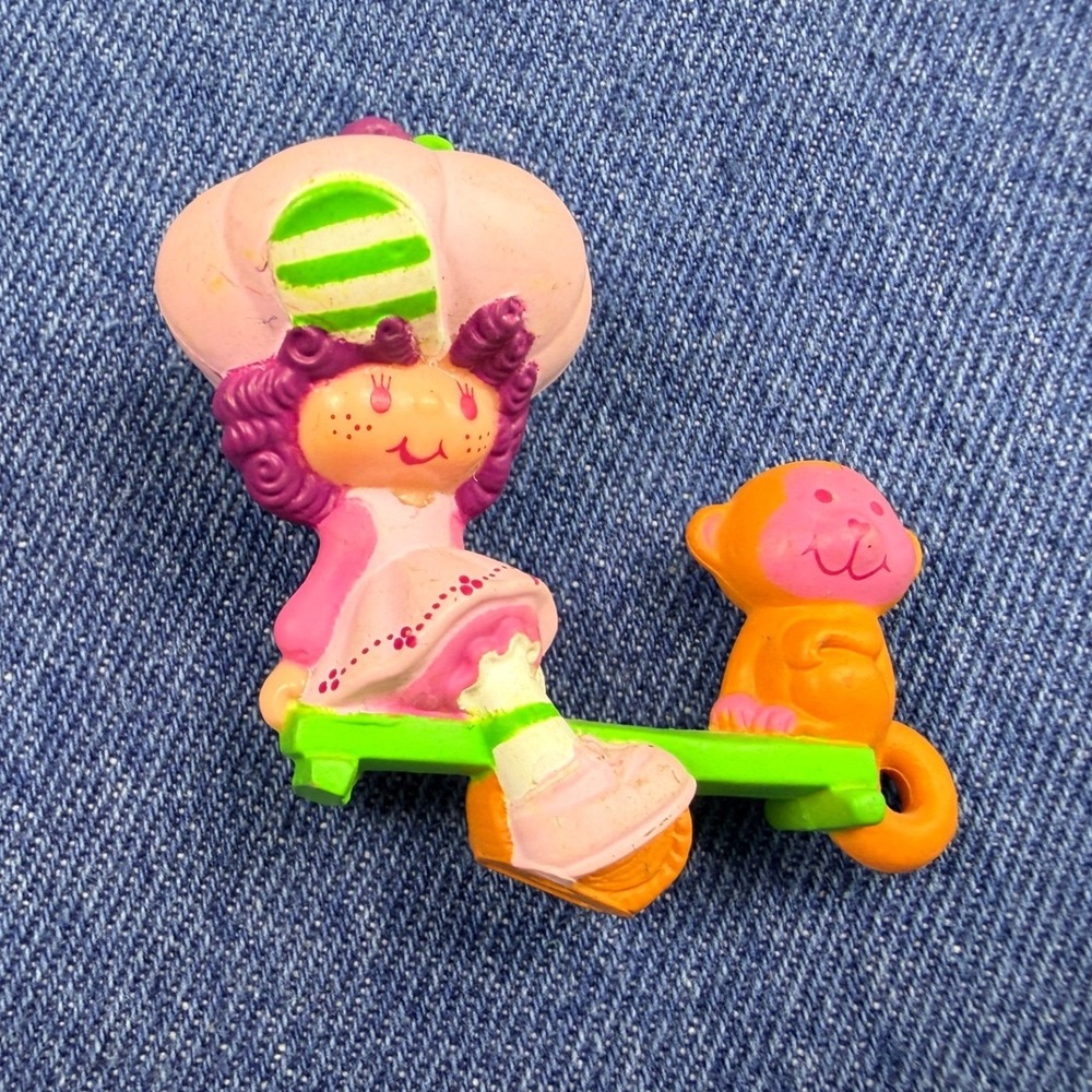 Vintage 1983 Strawberry Shortcake Raspberry Tart Rhubarb Monkey PVC Figure 80s